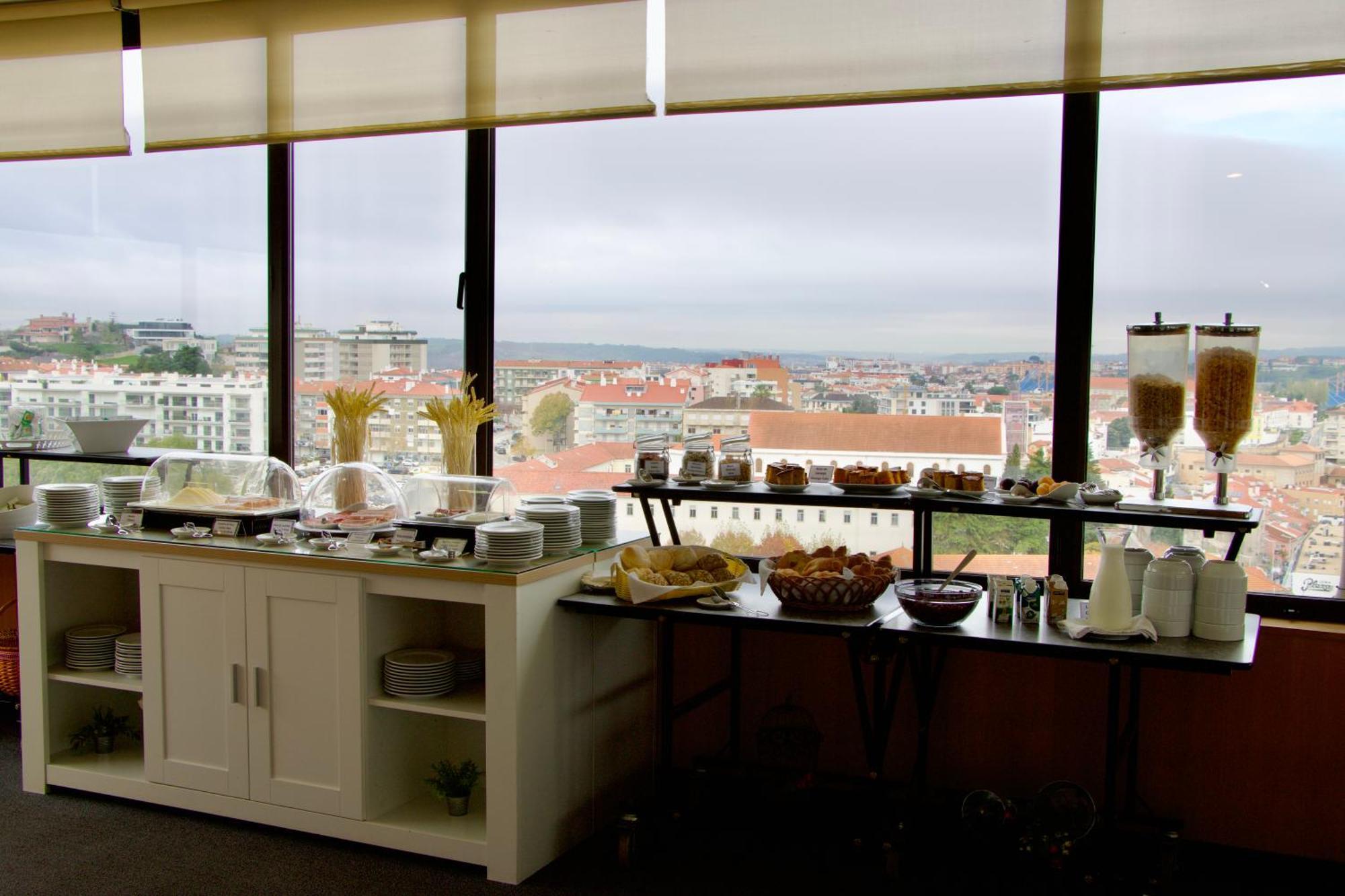 Hotel Eurosol Leiria & Jardim Eksteriør billede